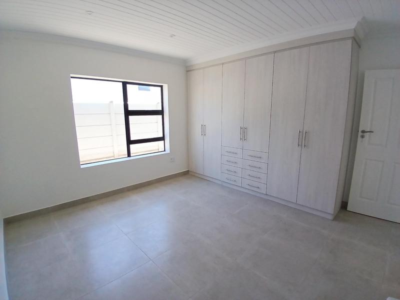 3 Bedroom Property for Sale in Stilbaai Wes Western Cape